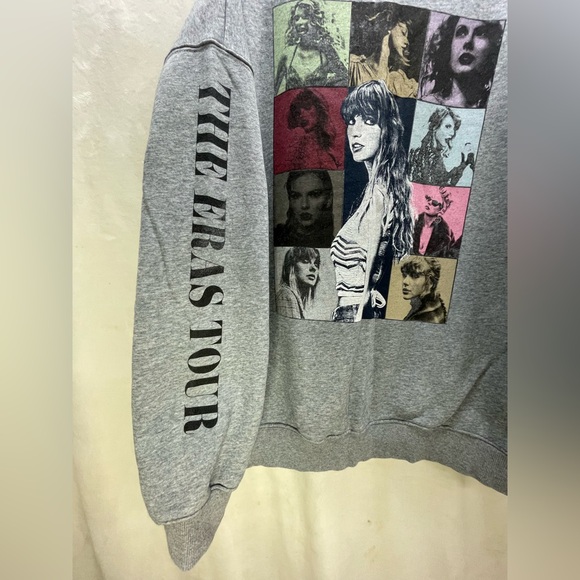 Taylor Swift era’s tour gray sweatshirt, quarter zip - Picture 6 of 8